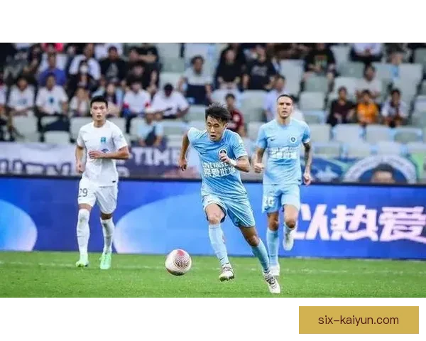 中超自由球员市场分析：最新动态与转会趋势值得关注