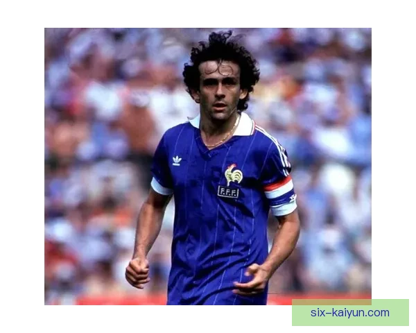 米歇尔·普拉蒂尼状态回暖，展现出往日的足球大师风范