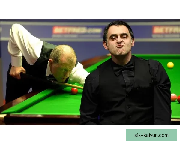 戴维斯边路表现稳健，助力球队防守稳定性提升